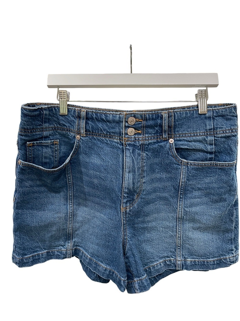 LOFT Denim Seamed 5 Pocket Jean Shorts SZ  31